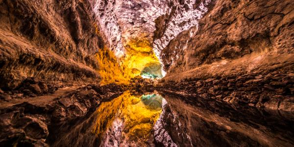 Cueva de Los Verdes e i Jameos del Agua