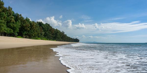 Spiaggia di Natai a Phang Nga