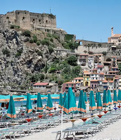 Spiaggia a Scilla, Calabria