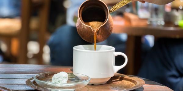 Ellinikos, il caffè greco