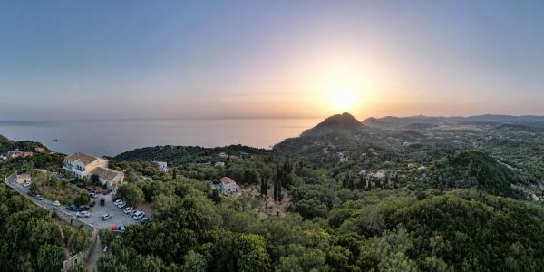 Cosa vedere a Corfù in una settimana: Pelekas e Lakones