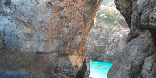 Grotte minori ed escursioni