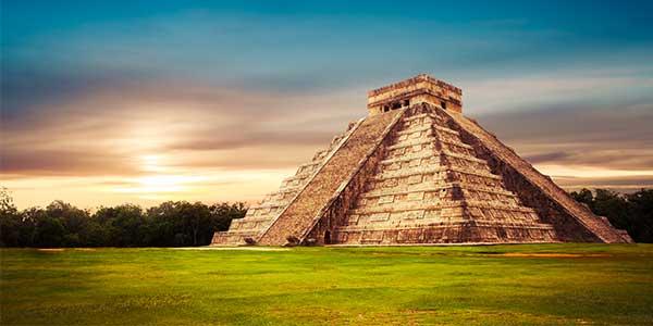 La piramide - calendario