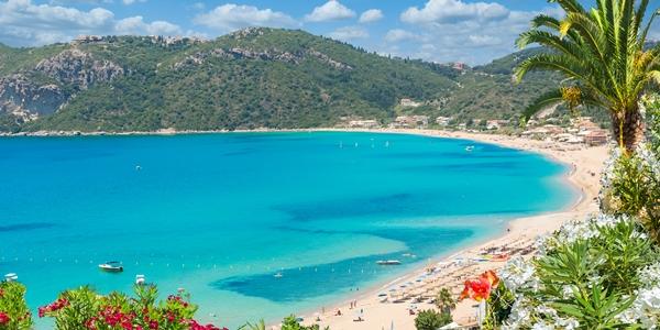 Spiaggia di Agios Giorgios