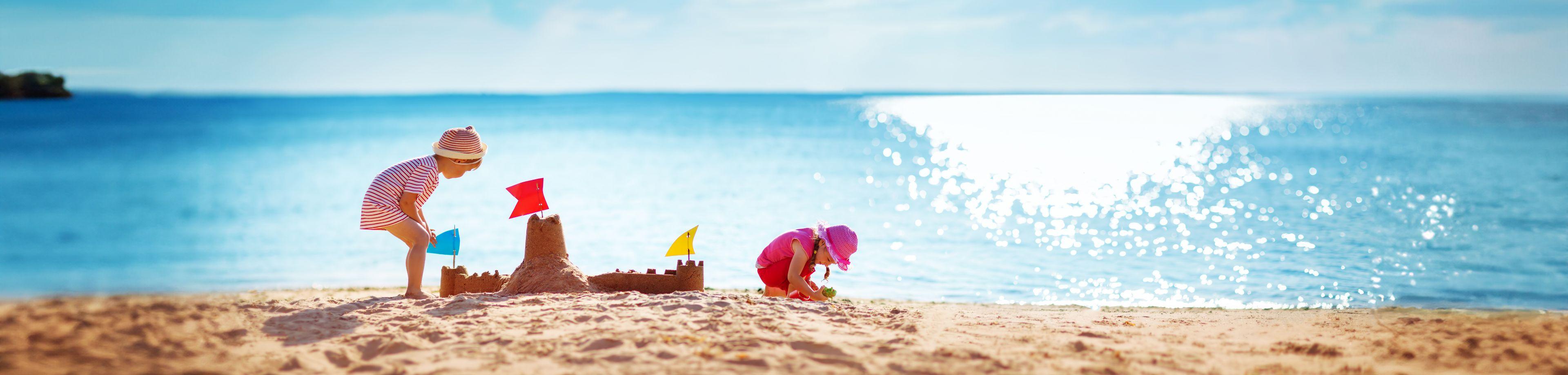 LNCOJOLM Set 4 Pale Giocattolo Per Spiaggia E Giardino 22 Cm – Plastica ABS Resistente, Per Scavare, Piantare E Giocare Sulla Sabbia