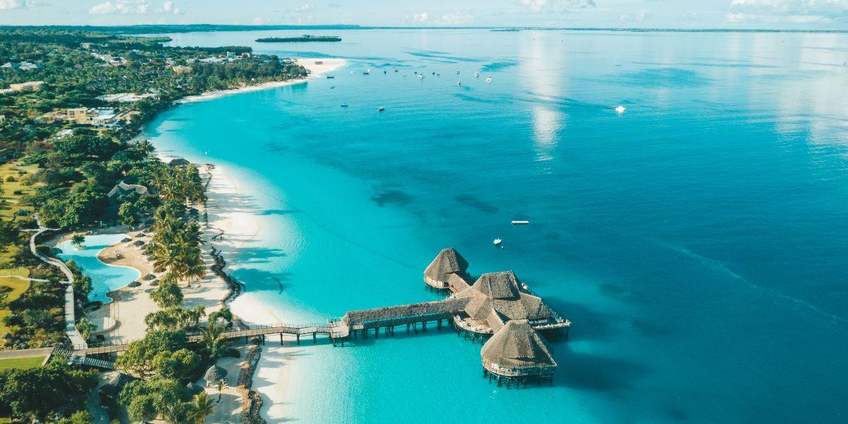 Come scegliere tra Zanzibar o Maldive 