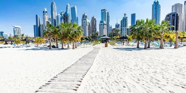 Dubai e Maldive: dove andare in viaggio di nozze tra modernità e relax