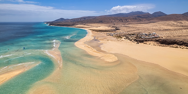 Fuerteventura: vacanze a novembre tra vento e coste infinite