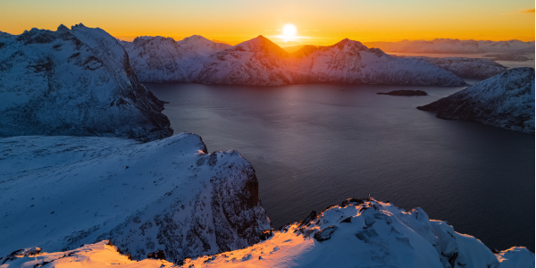 Ciaspolate, pesca sul ghiaccio e sci di fondo a Tromso