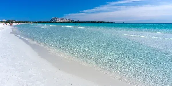 Spiaggia di La Cinta: cosa sapere prima di visitarla