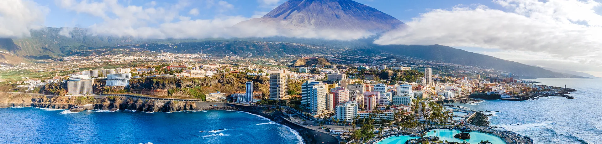 Vista aerea con Puerto de la Cruz, Tenerife | Racconti di viaggio Alpitour
