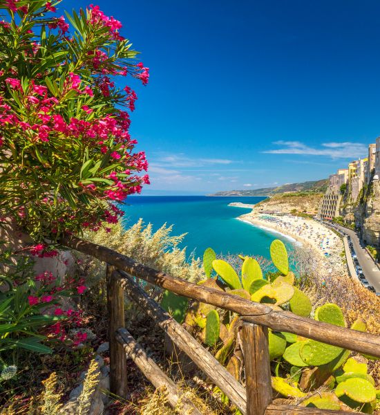 Cosa vedere a Tropea in 1 giorno | Racconti di viaggio Alpitour
