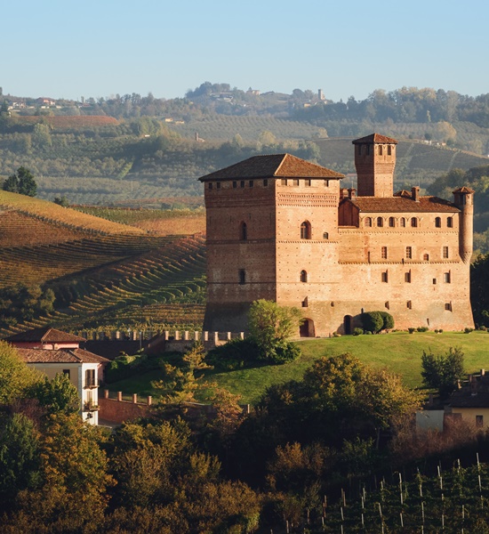 I 10 castelli più belli del Piemonte, tutti da scoprire! | Racconti di viaggio Alpitour